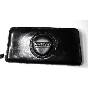 COACH Classic Black Leather Wallet